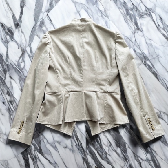 💸SOLD💸 Dolce & Gabbana Vintage Blazer | Tan Cotton | Leopard Lining | Size 44 M - Picture 2 of 7